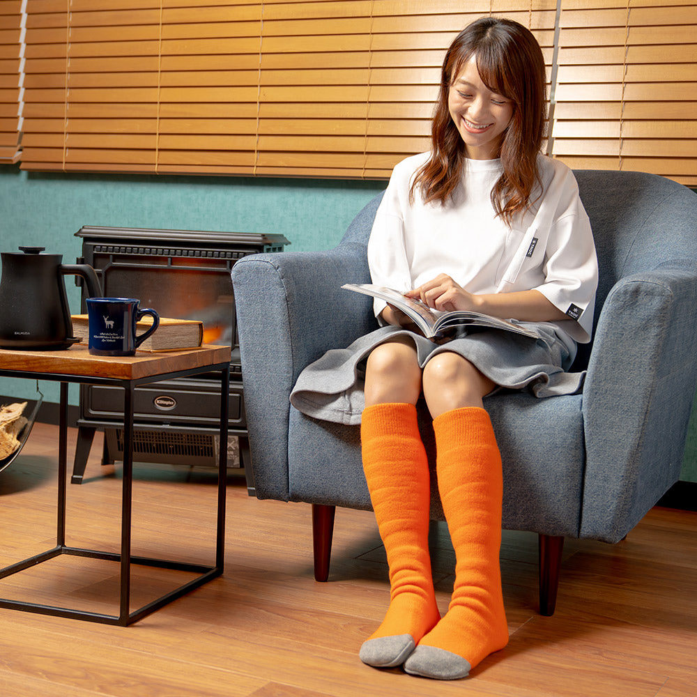 TNOC THE WARM Hi SOCKS