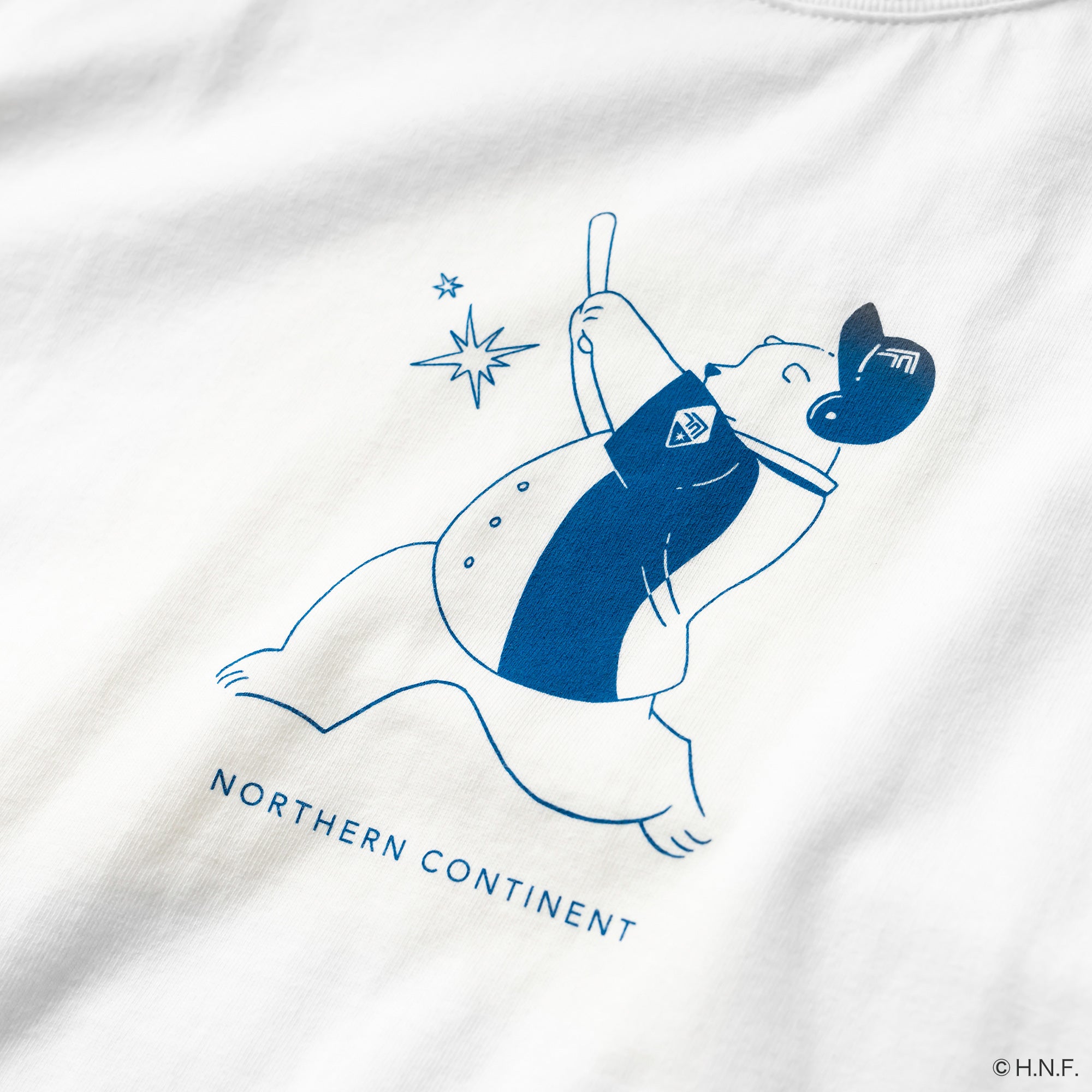 F/MODE TNOC THE TEE / BATTING BEAR