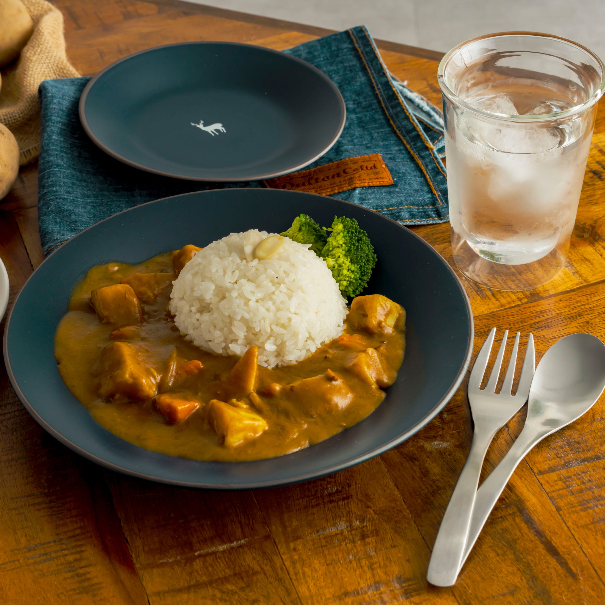 TNOC THE PLATE DEEP middle