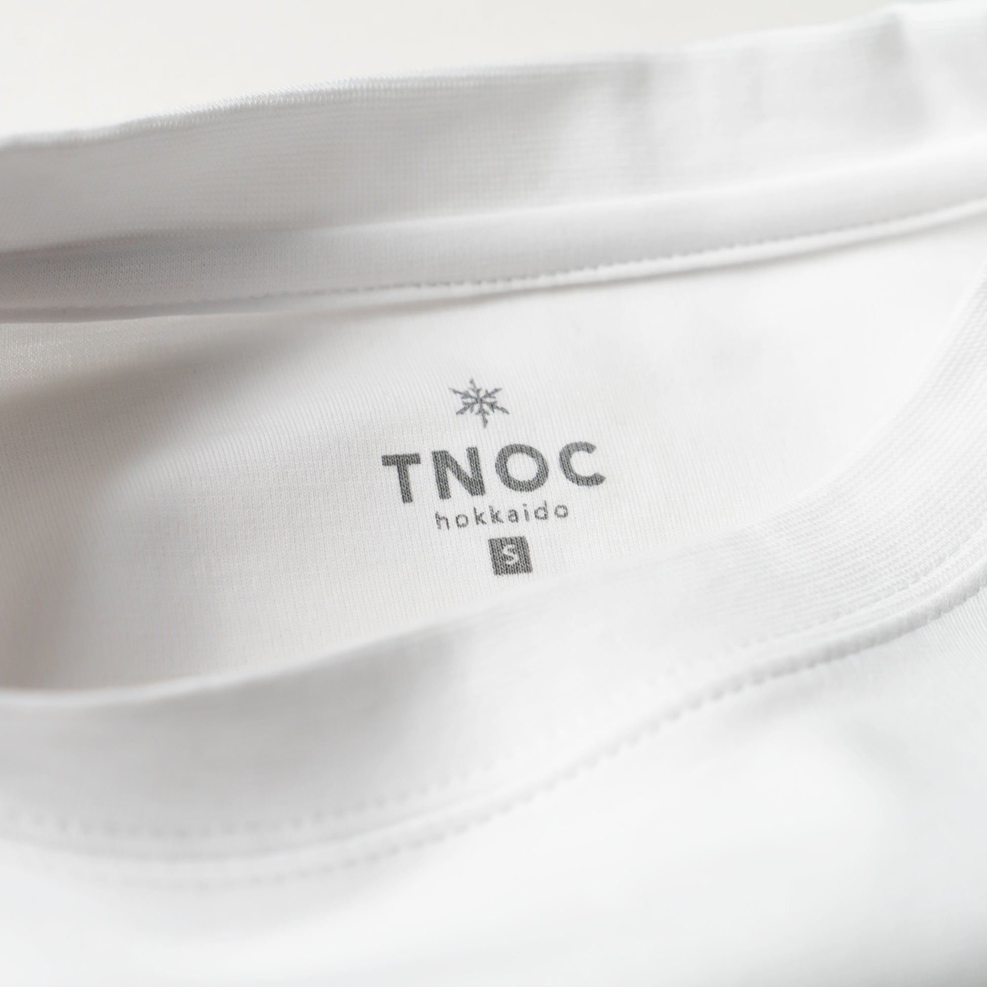 TNOC THE TEE LONG SLEEVE PONTE / BEETS RED POCKET