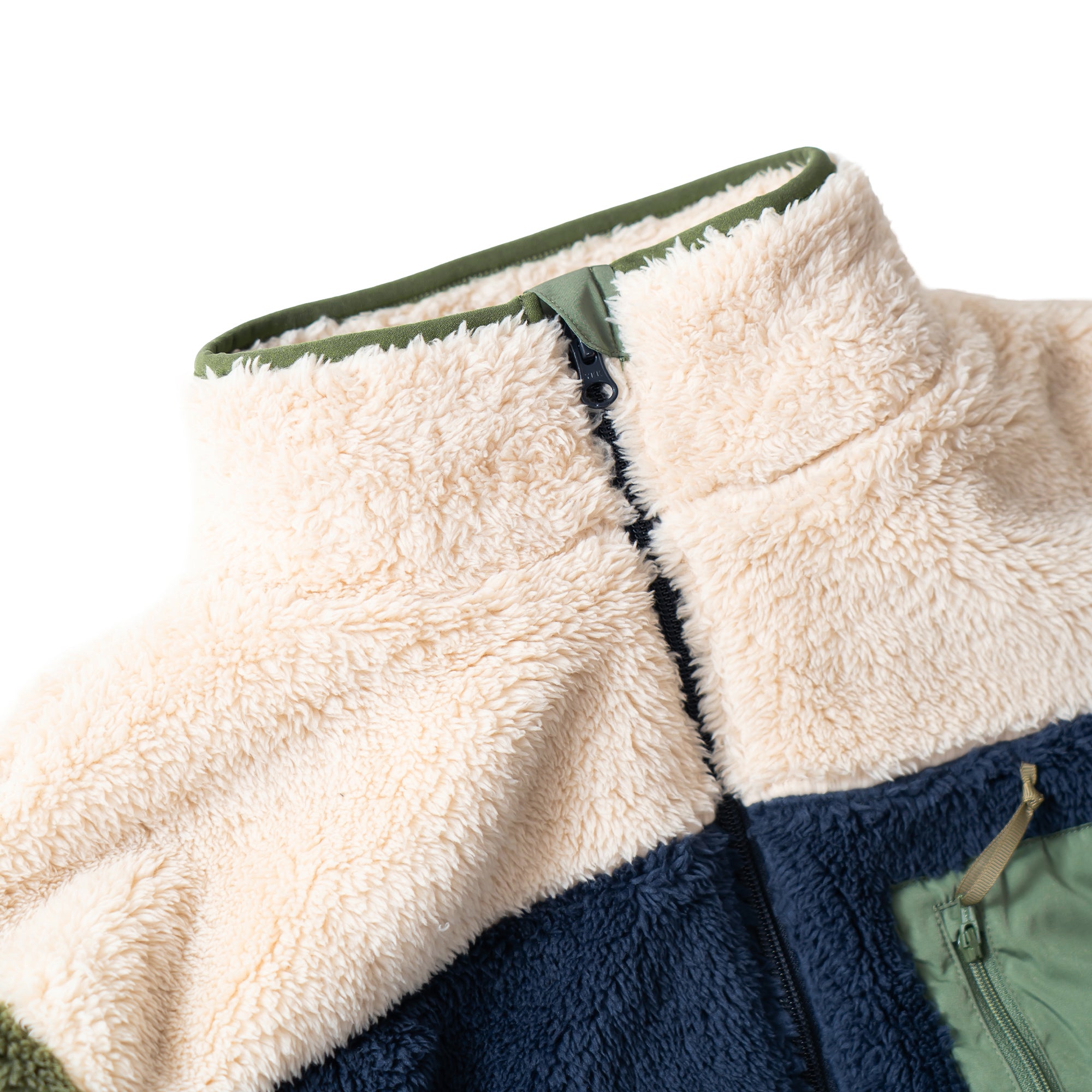 TNOC THE FLEECE ZIPUP2