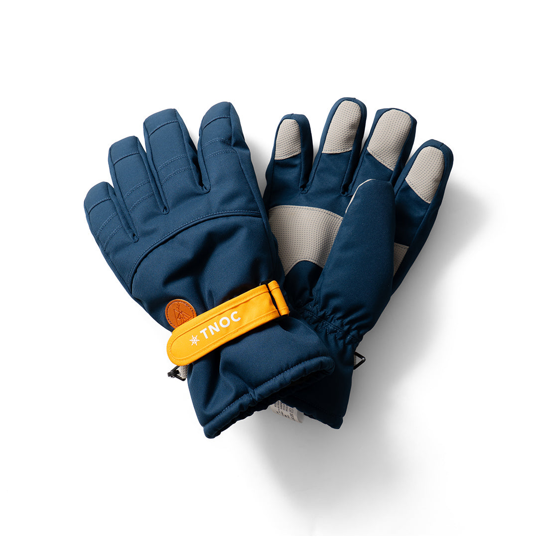 TNOC THE SNOW GLOBE-SN