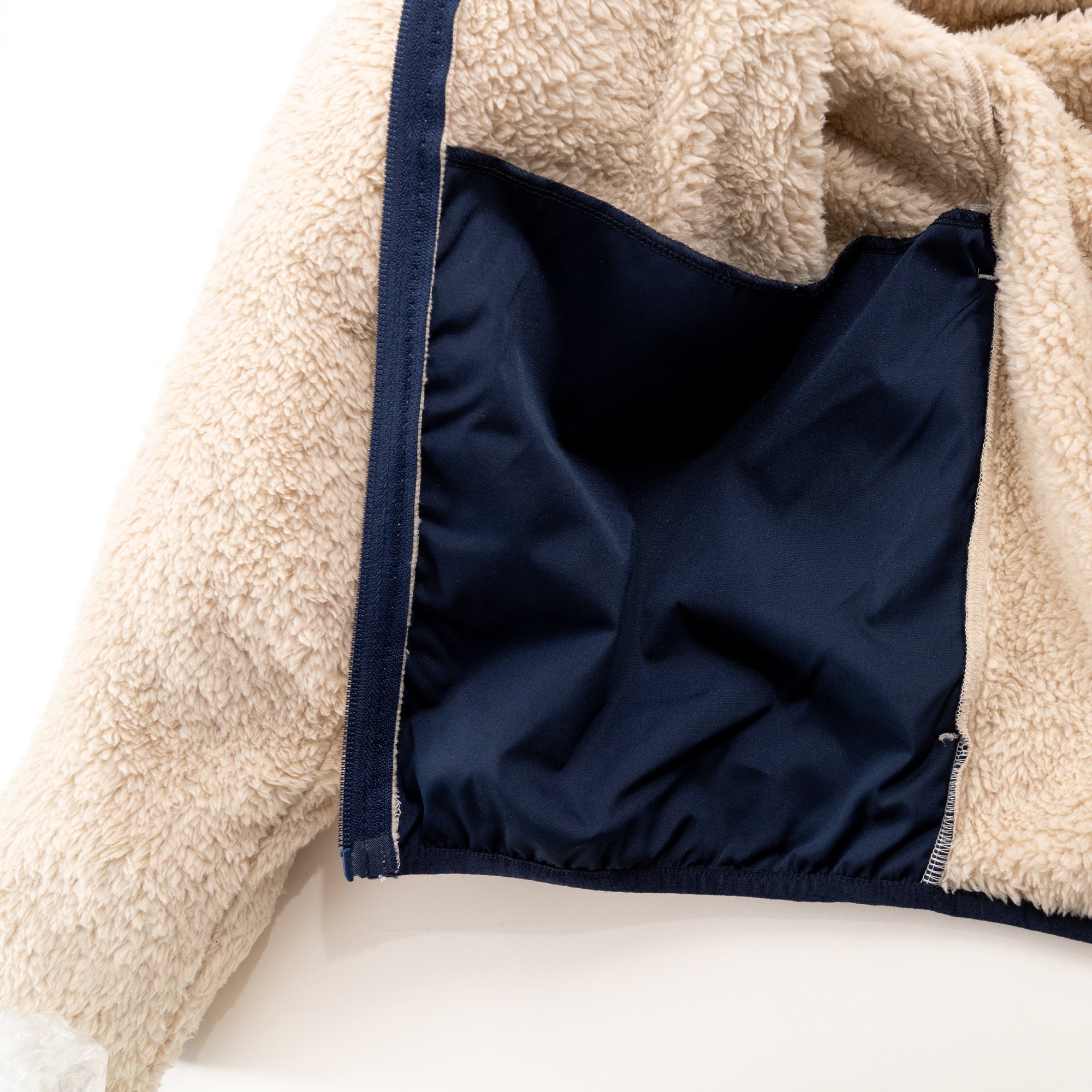 TNOC THE FLEECE ZIPUP2