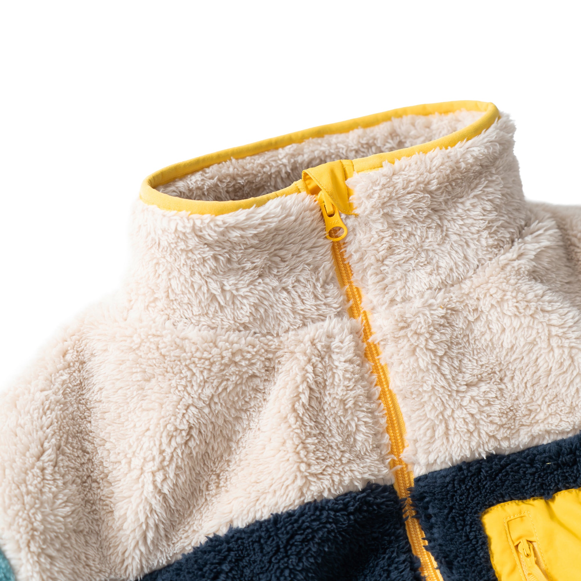 TNOC THE FLEECE ZIPUP2