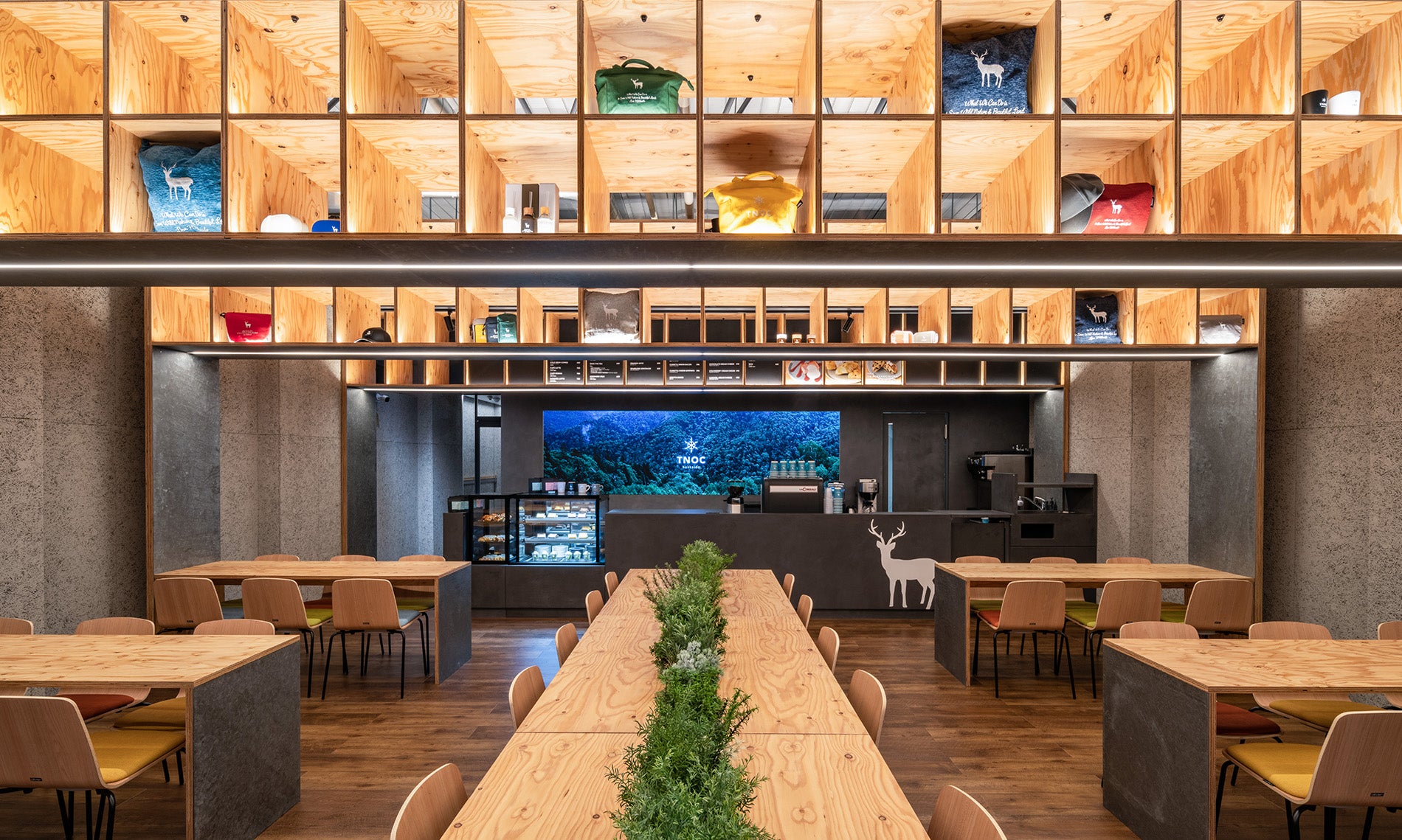 TNOC THE CAFE SAPPORO T4